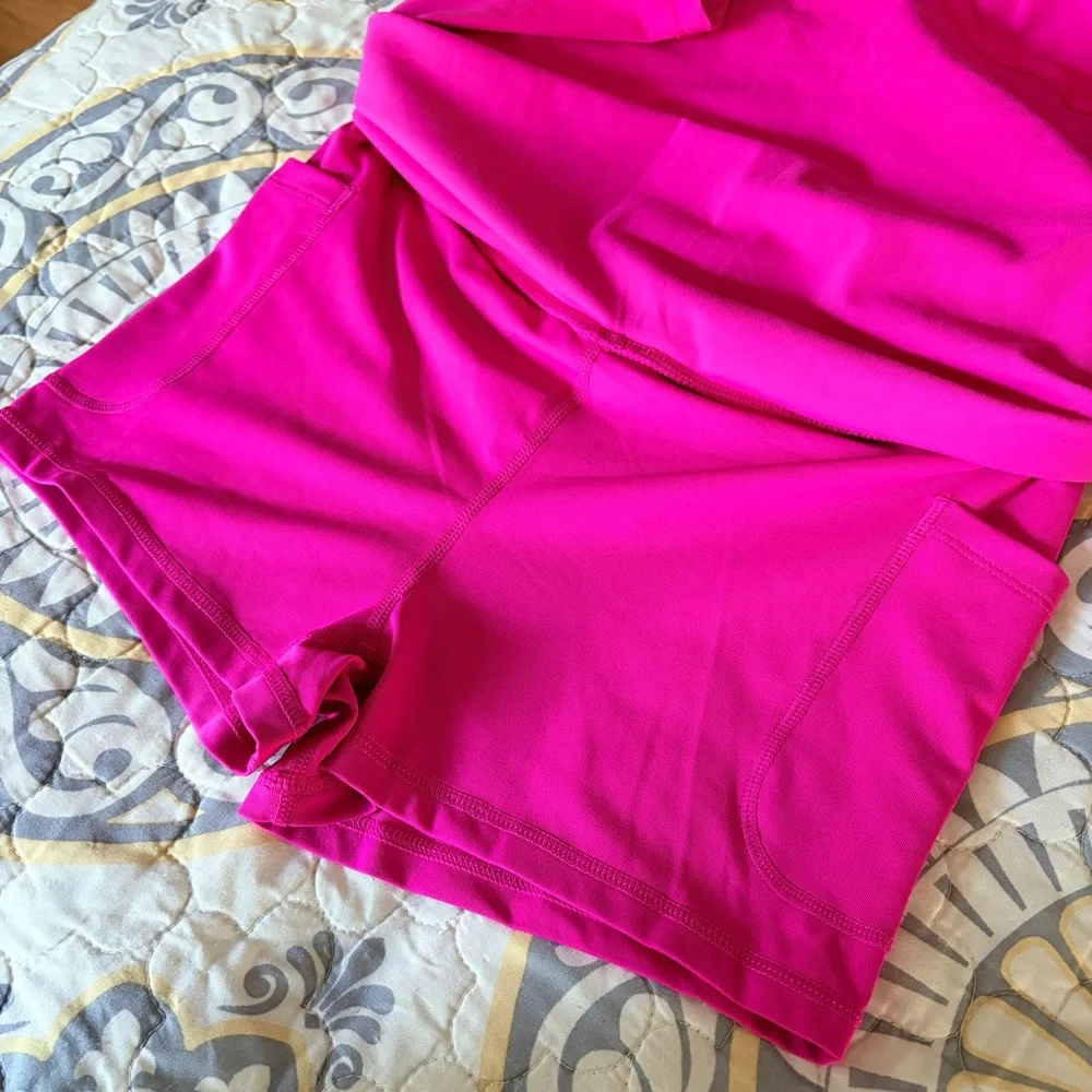 Fabletics NWT Crossover Flounce Skirt Ultra Mini, Dragonfruit Pink, Medium - Picture 10 of 11